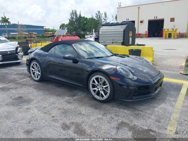2025 PORSCHE 911