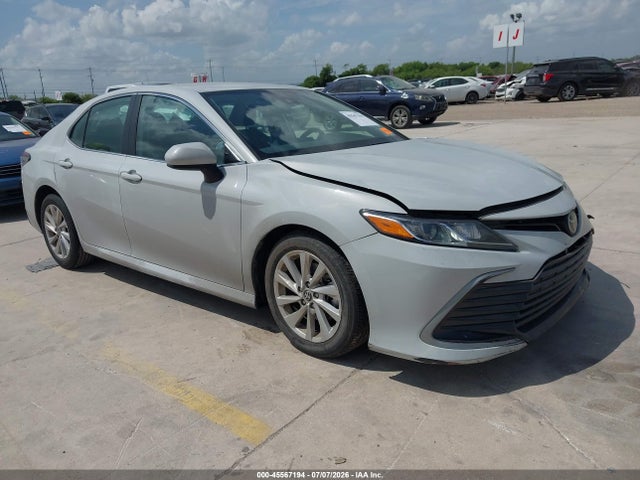 2023 TOYOTA CAMRY