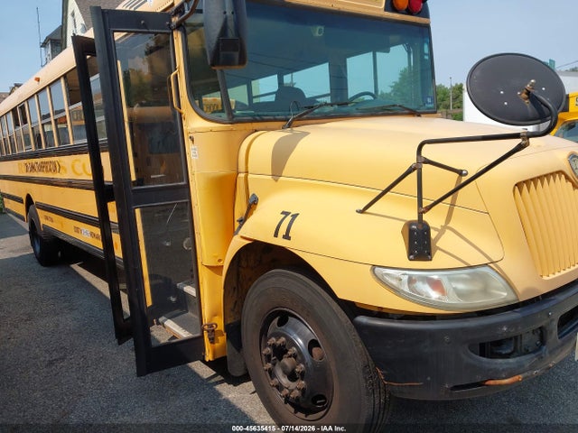 2010 IC CORPORATION 3000