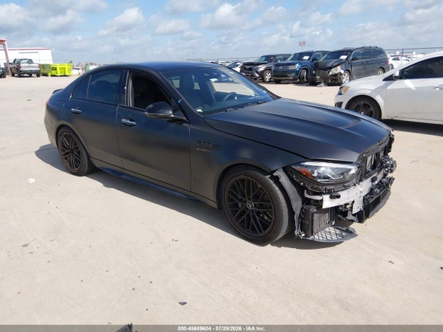 2024 MERCEDES-BENZ AMG C 63