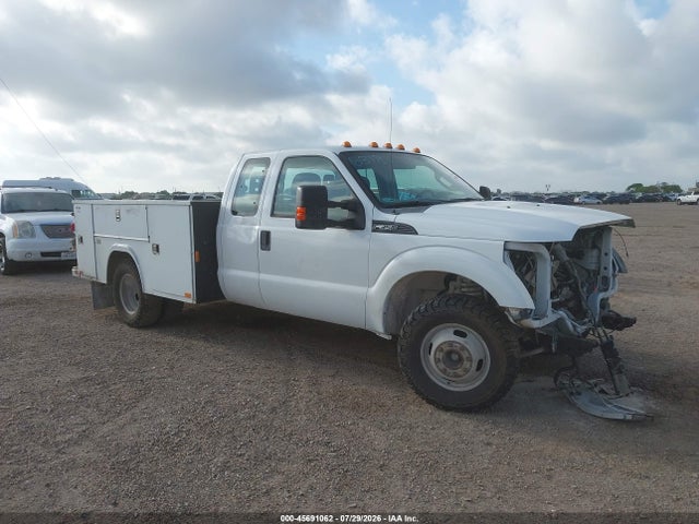 2014 FORD F-350 CHASSIS