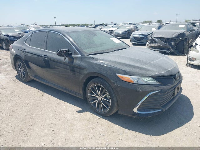 2024 TOYOTA CAMRY