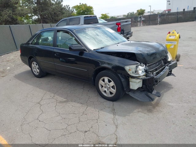 2002 TOYOTA AVALON
