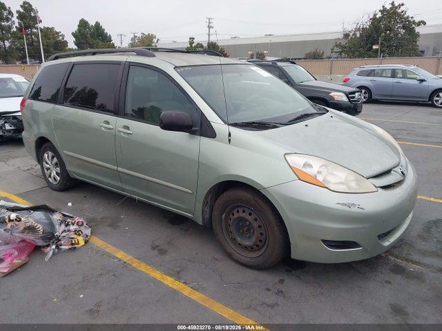 2007 TOYOTA SIENNA