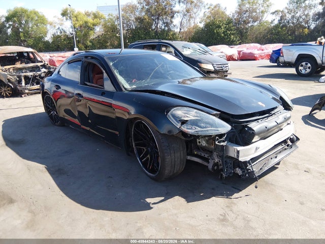 2022 PORSCHE PANAMERA