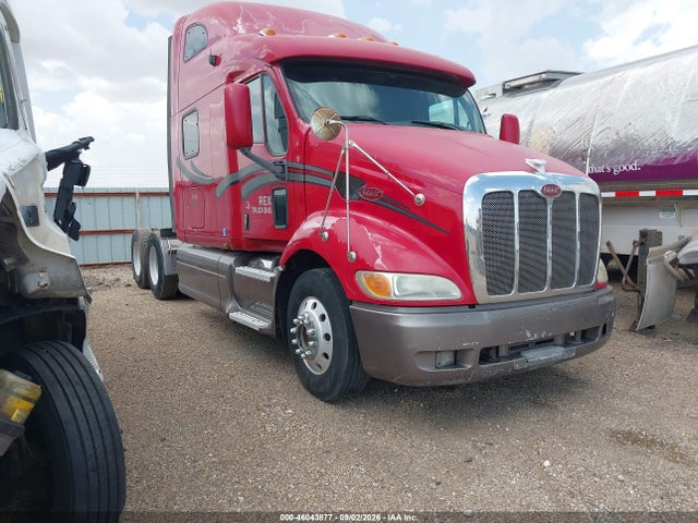 2005 PETERBILT TRUCK