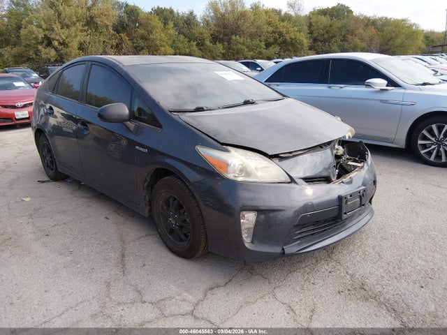 2013 TOYOTA PRIUS